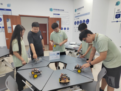 攜手校友共創(chuàng)未來 電信學(xué)院開展訪校友促就業(yè)活動(dòng)，深化教育科技技術(shù)開發(fā)